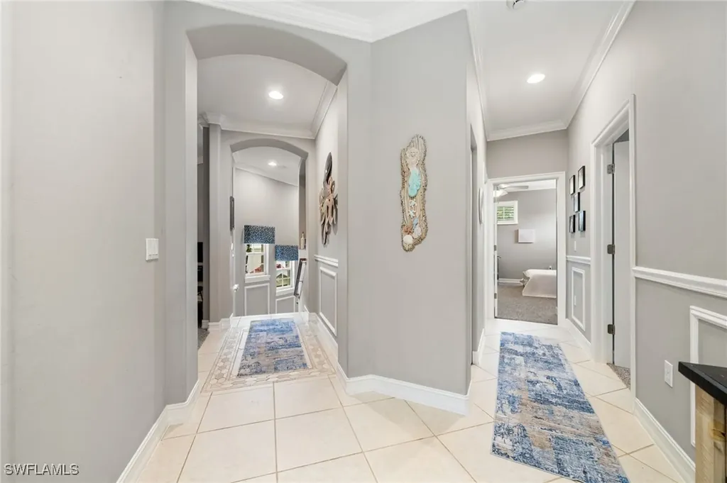 1630 Tarpon Bay Drive S Naples FL 34119