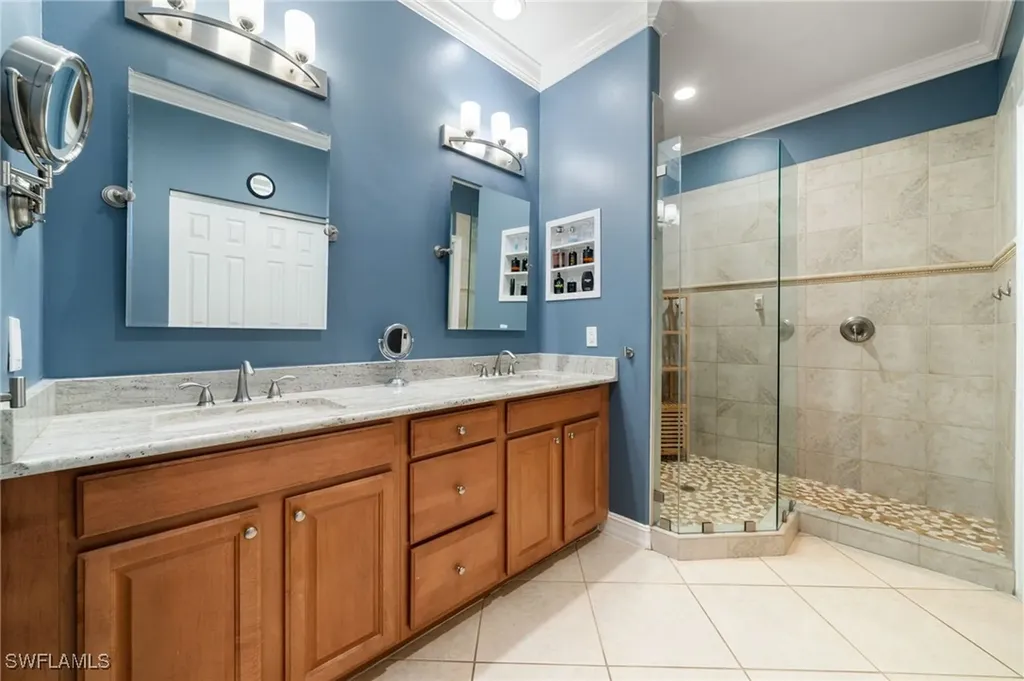 1630 Tarpon Bay Drive S Naples FL 34119