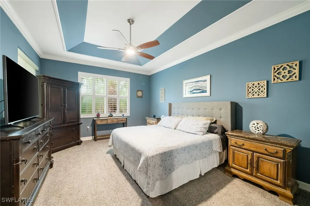 1630 Tarpon Bay Drive S Naples FL 34119