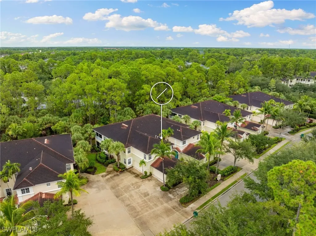 1630 Tarpon Bay Drive S Naples FL 34119