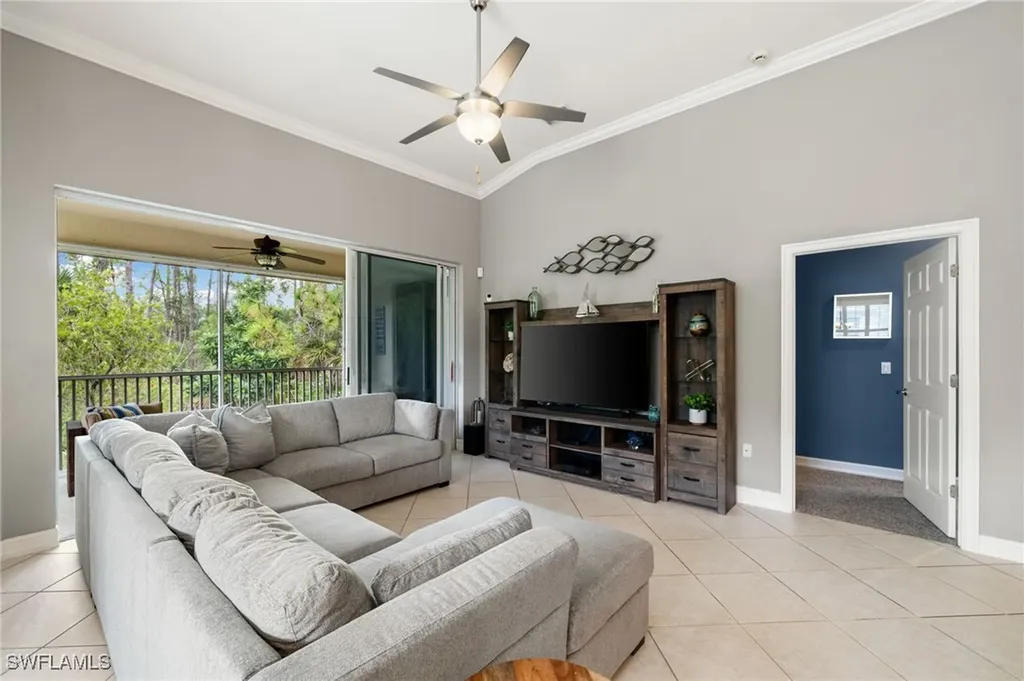 1630 Tarpon Bay Drive S Naples FL 34119