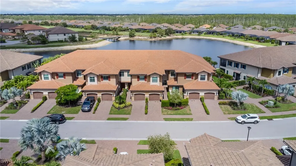 9642 Montelanico Loop Naples FL 34119