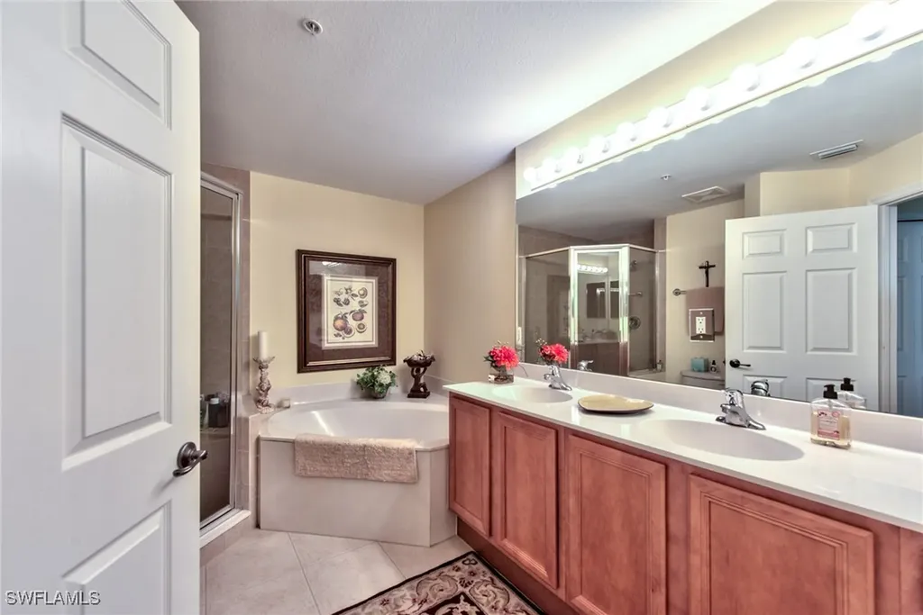25130 Sandpiper Greens Court Bonita Springs FL 34134