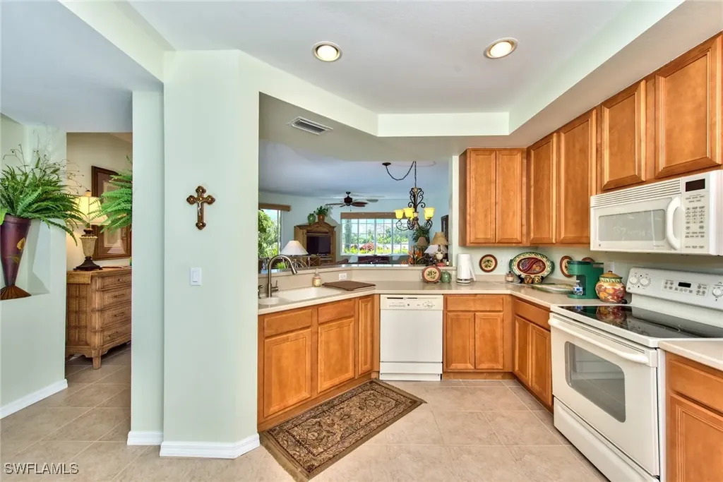 25130 Sandpiper Greens Court Bonita Springs FL 34134