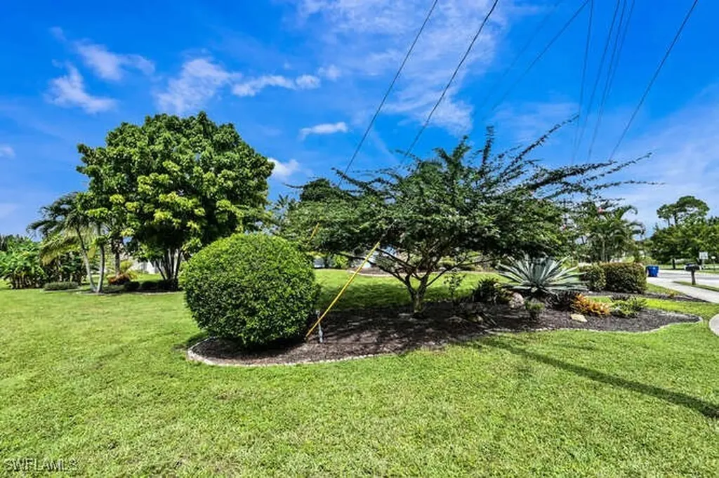 27640 Michigan Street Bonita Springs FL 34135