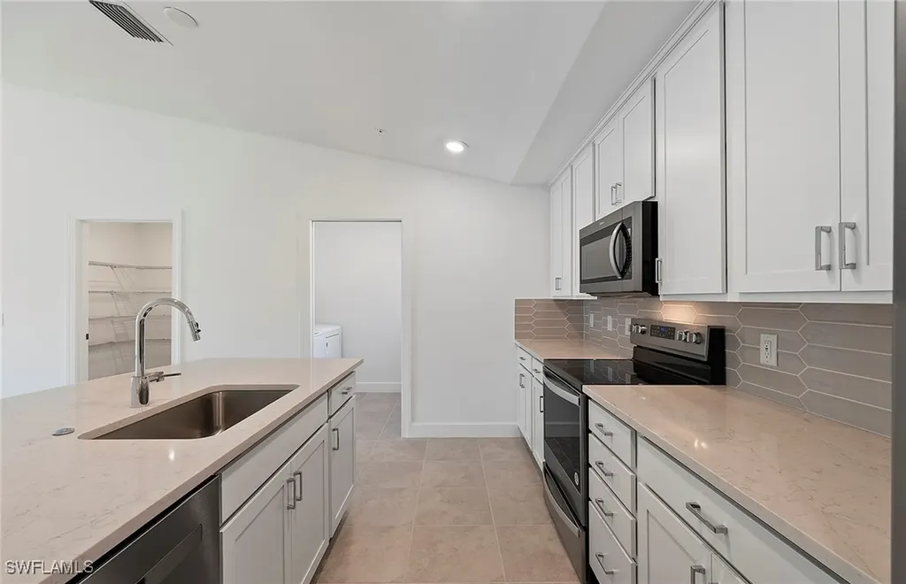5683 Mayflower Way Ave Maria FL 34142