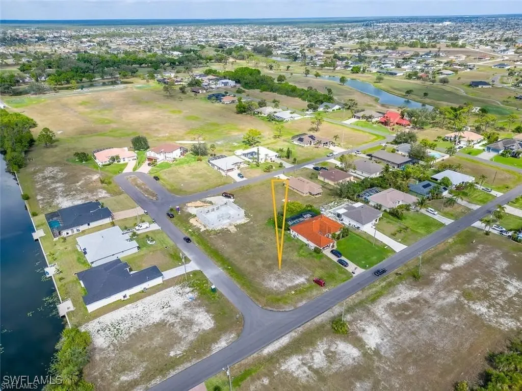 2625 NW 14th Terrace Cape Coral FL 33993