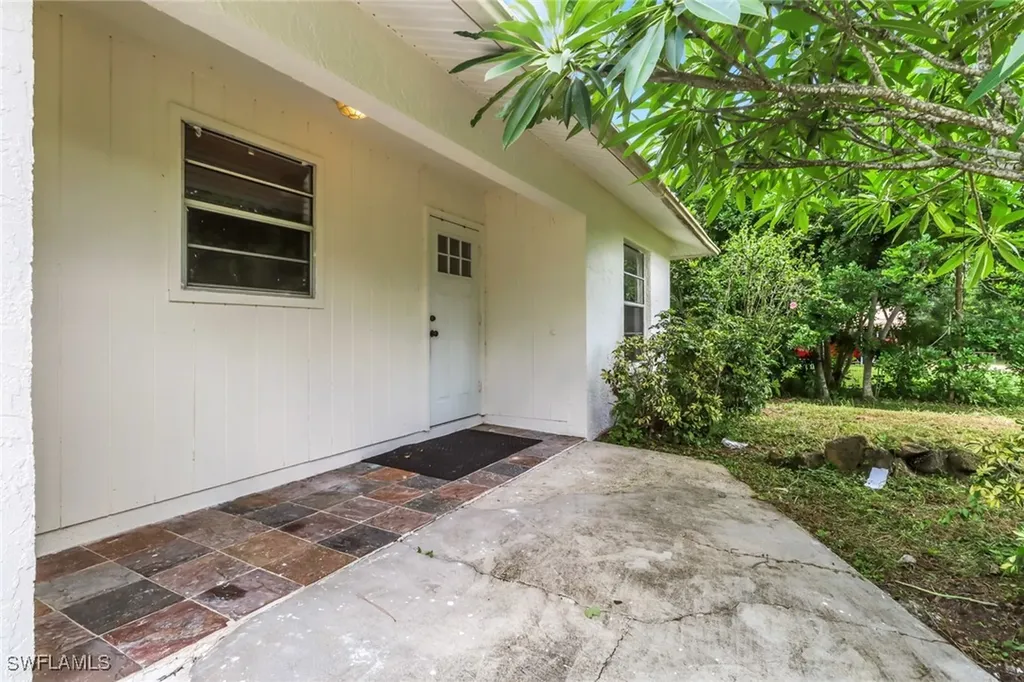 2075 17th Street SW Naples FL 34117