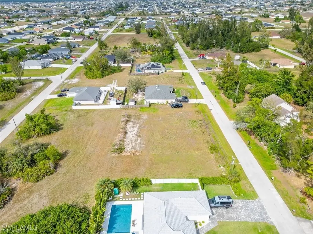 1626 NW 1st Place Cape Coral FL 33993