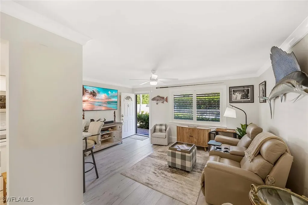950 7th Avenue S Naples FL 34102