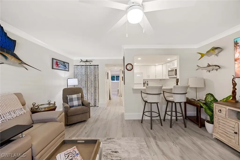 950 7th Avenue S Naples FL 34102