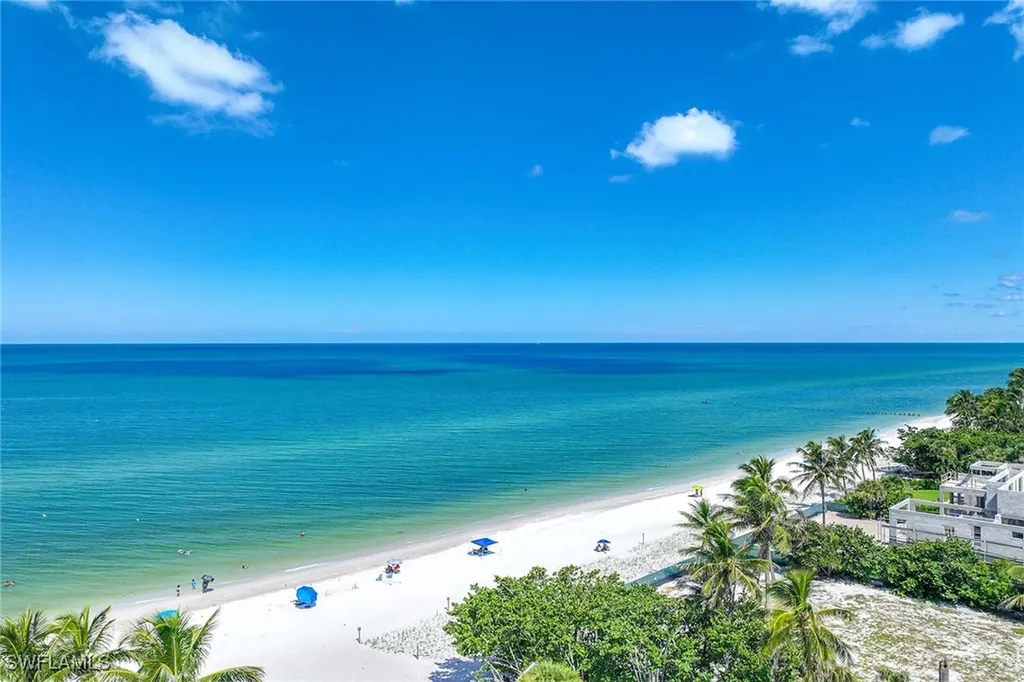 950 7th Avenue S Naples FL 34102