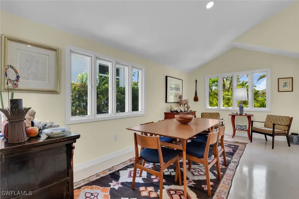 223 11th Avenue S Naples FL 34102