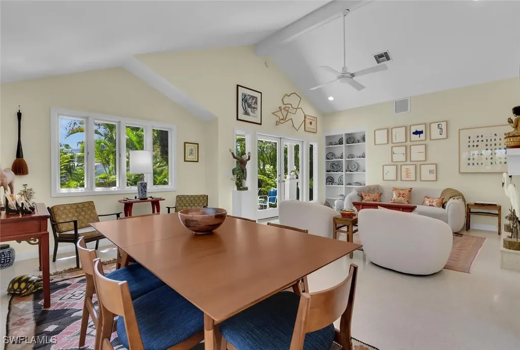 223 11th Avenue S Naples FL 34102