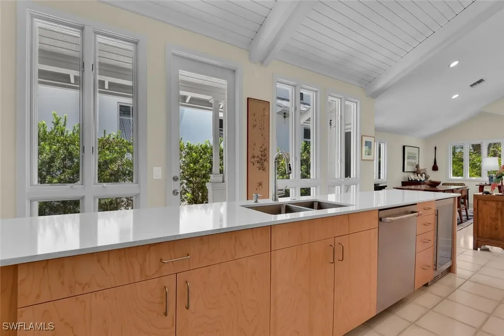 223 11th Avenue S Naples FL 34102
