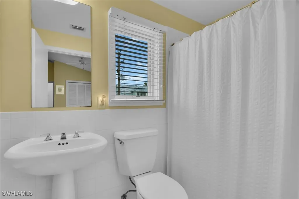 223 11th Avenue S Naples FL 34102