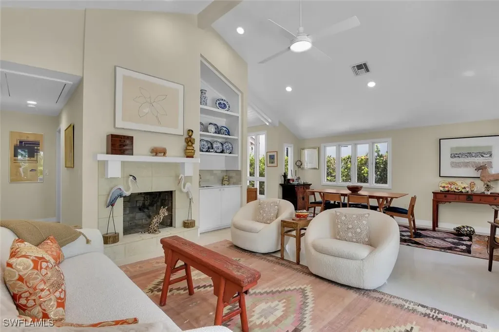 223 11th Avenue S Naples FL 34102