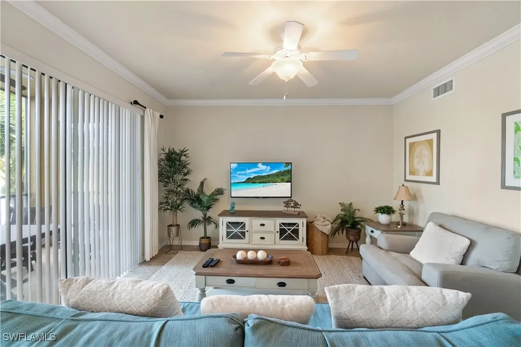 9727 Acqua Court Naples FL 34113