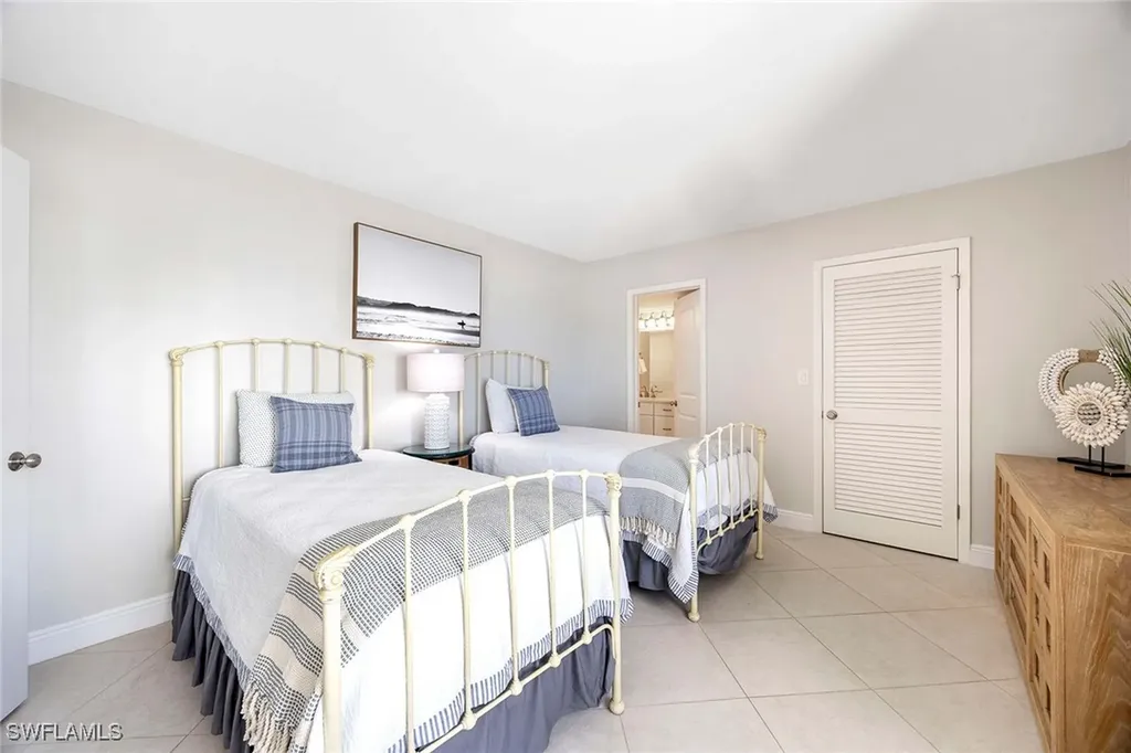 3443 Gulf Shore Boulevard N Naples FL 34103