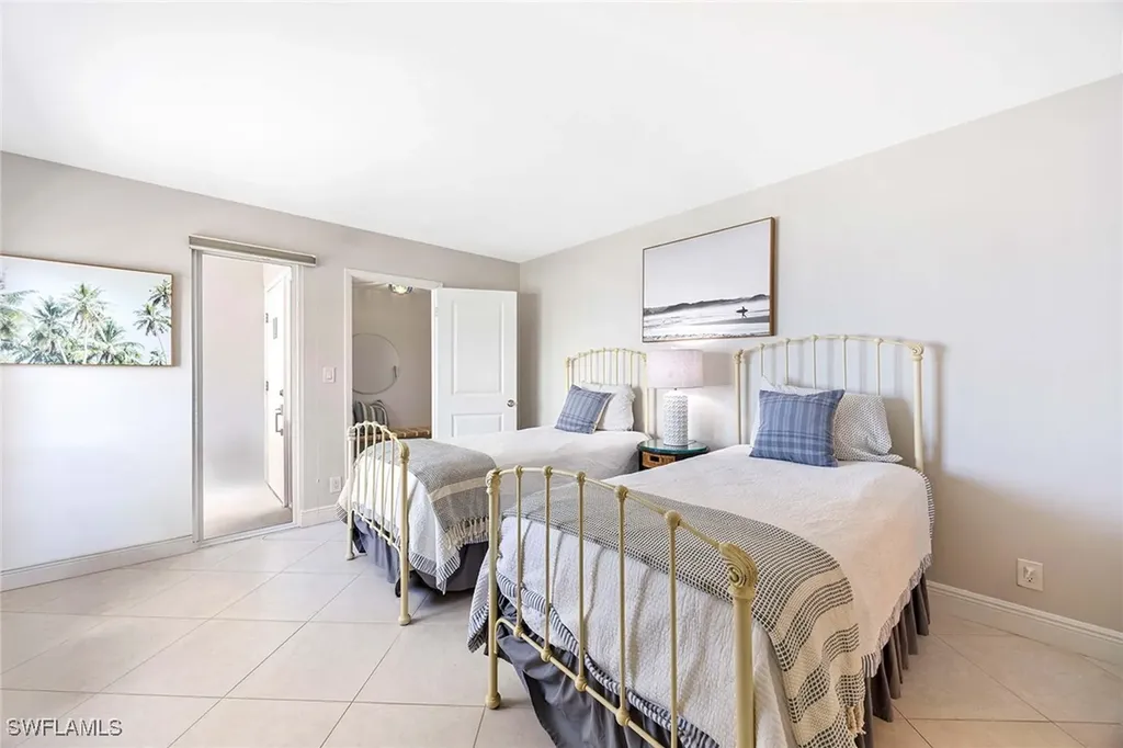 3443 Gulf Shore Boulevard N Naples FL 34103