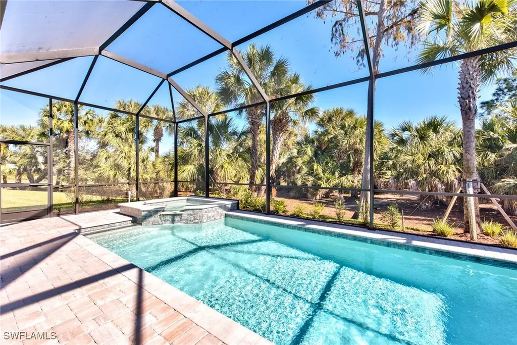 9280 Cormorant Drive Naples FL 34120