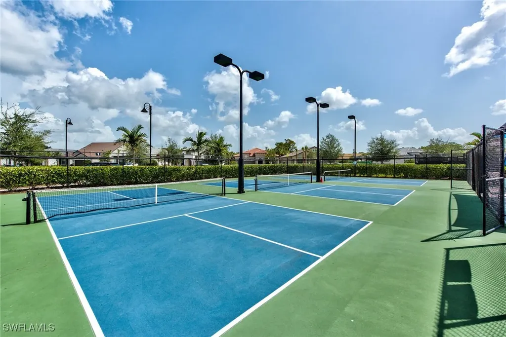 9280 Cormorant Drive Naples FL 34120