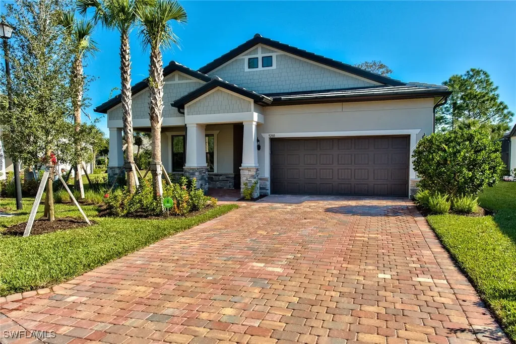 9280 Cormorant Drive Naples FL 34120