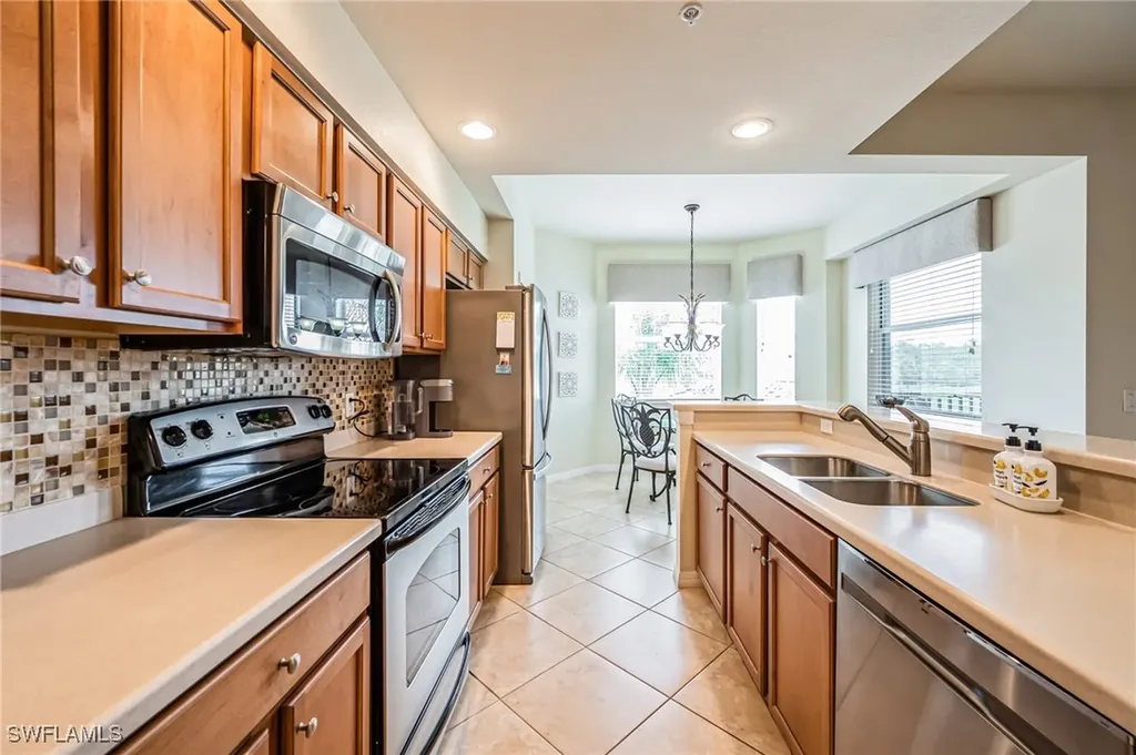 10345 Heritage Bay Boulevard Naples FL 34120