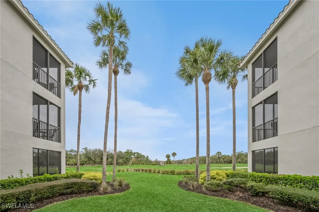 10345 Heritage Bay Boulevard Naples FL 34120