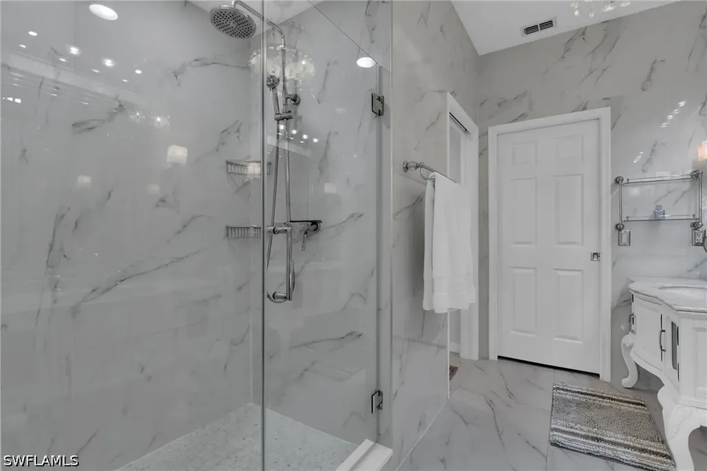 4650 Hawks Nest Way Naples FL 34114