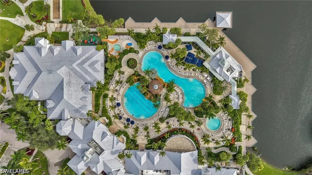4650 Hawks Nest Way Naples FL 34114