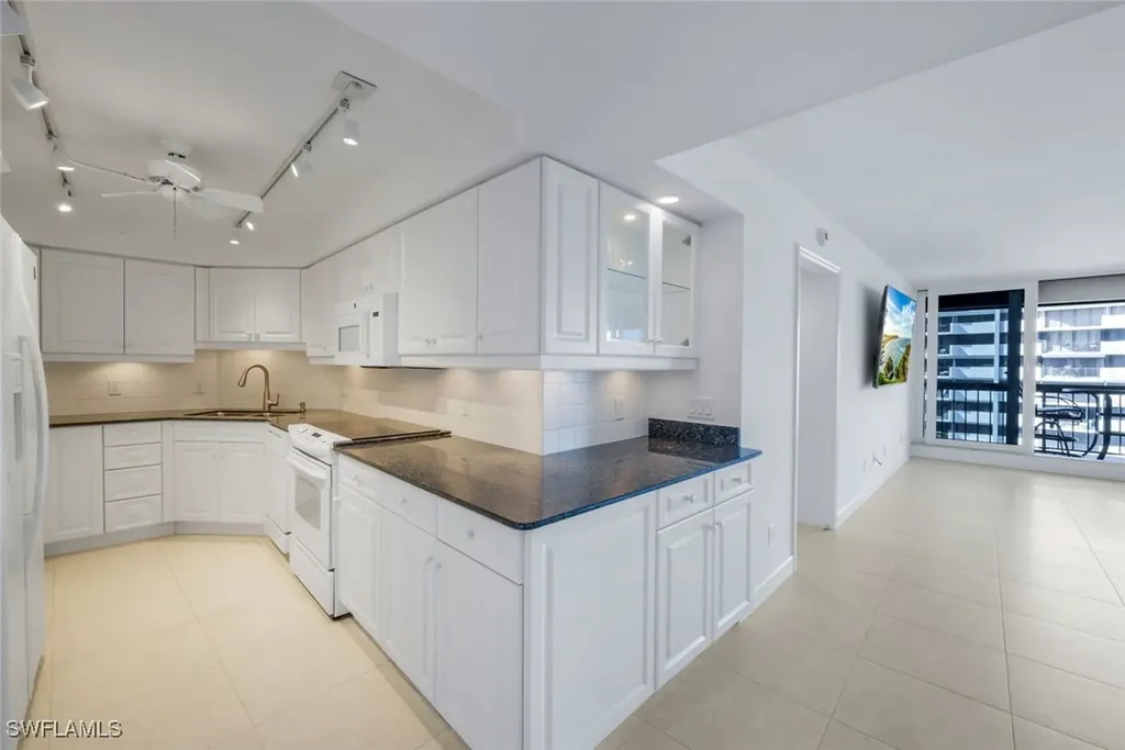 4001 Gulf Shore Boulevard N Naples FL 34103