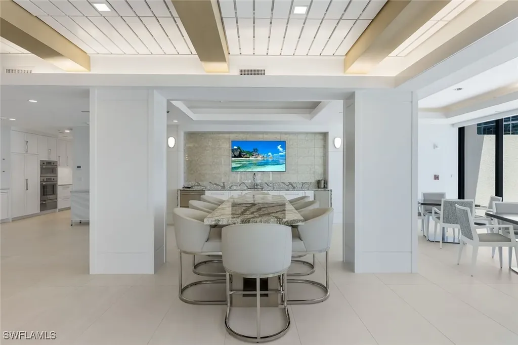 4001 Gulf Shore Boulevard N Naples FL 34103