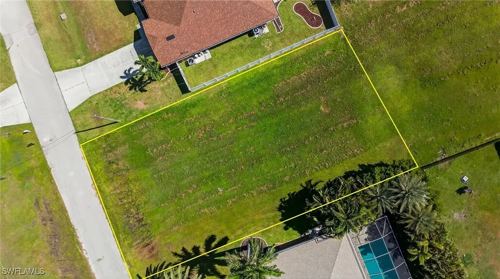 1227 NW 13th Avenue Cape Coral FL 33993