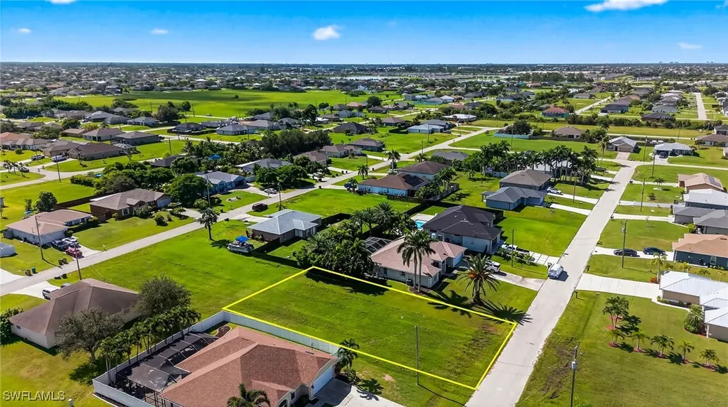 1227 NW 13th Avenue Cape Coral FL 33993