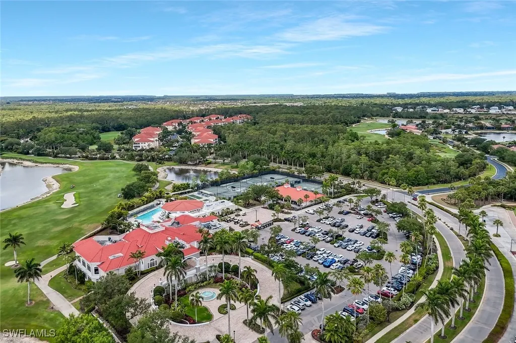 4883 Hampshire Court Naples FL 34112