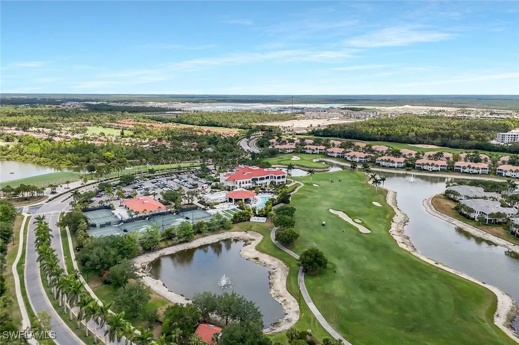 4883 Hampshire Court Naples FL 34112