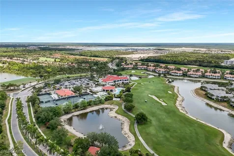 4883 Hampshire Court Naples FL 34112