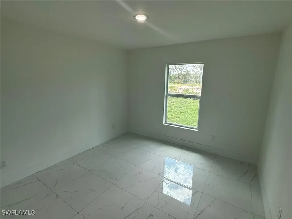 322 Mcarthur Boulevard Lehigh Acres FL 33974