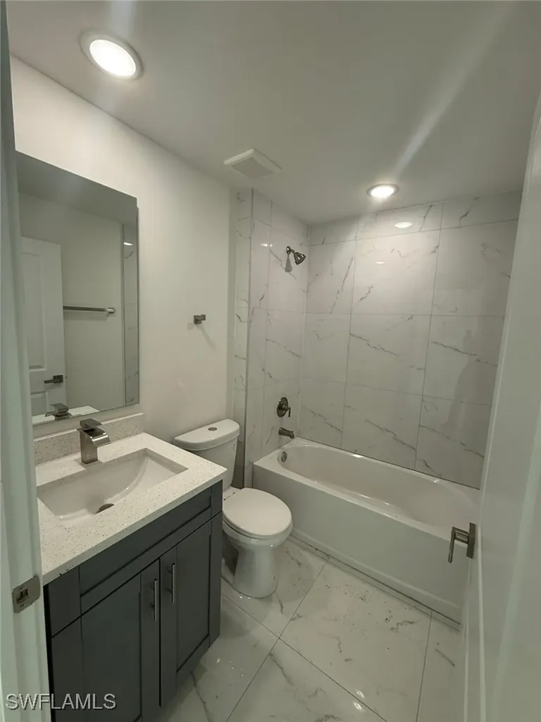 322 Mcarthur Boulevard Lehigh Acres FL 33974