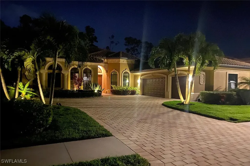 23124 Sanabria Loop Bonita Springs FL 34135