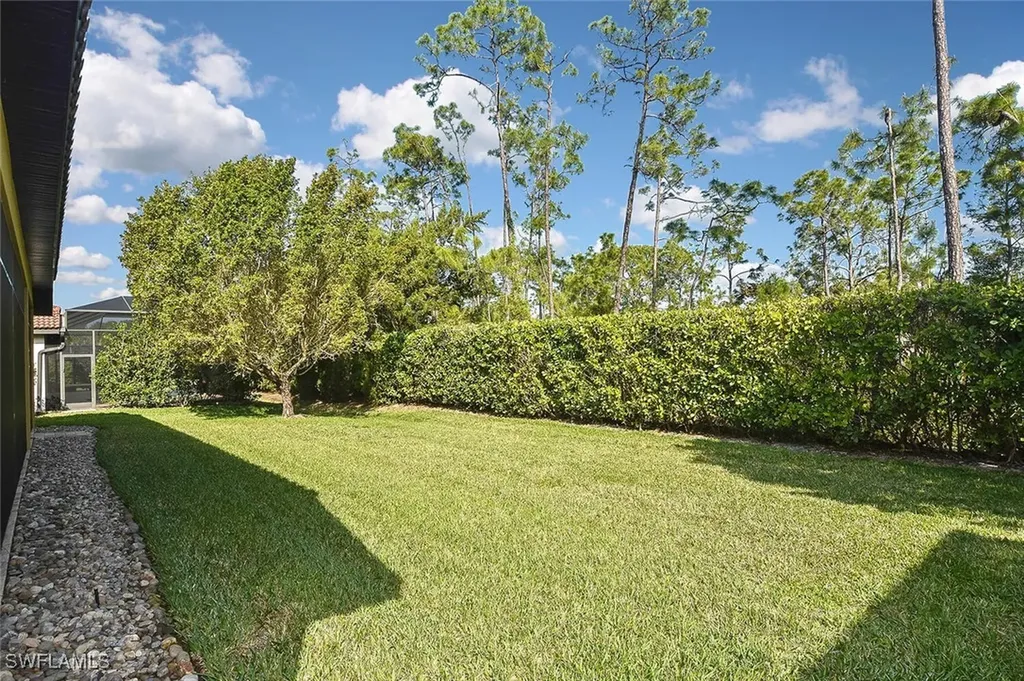 23124 Sanabria Loop Bonita Springs FL 34135
