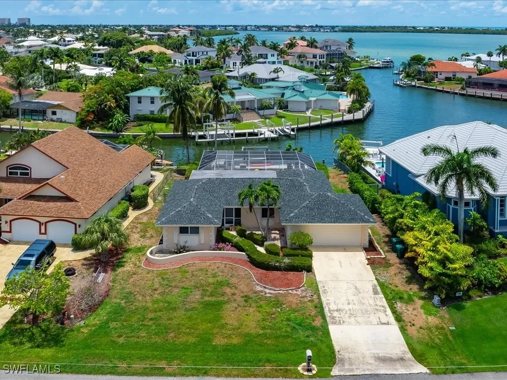 1104 Gayer Way Marco Island FL 34145