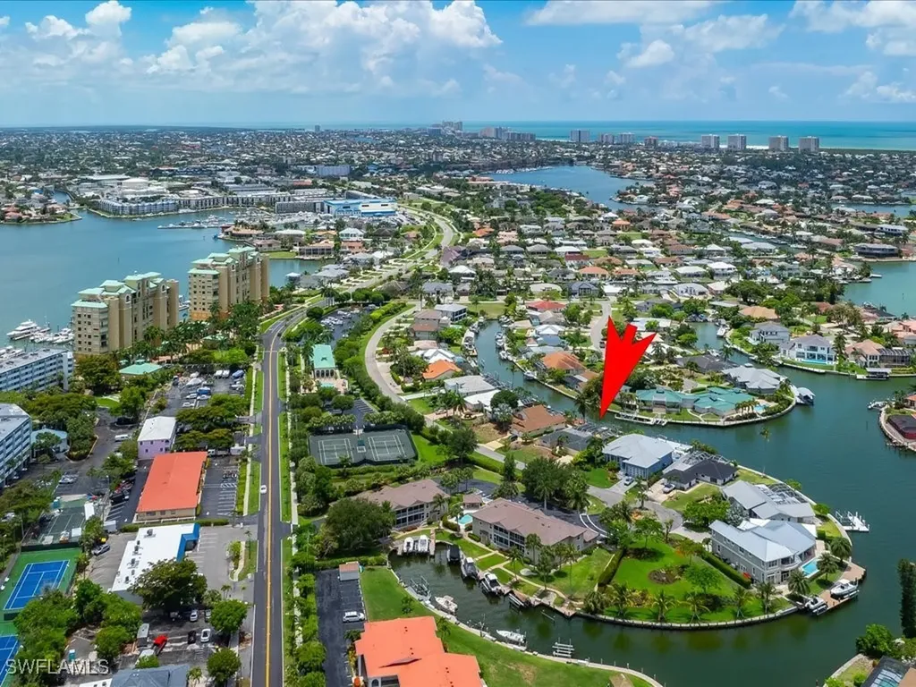 1104 Gayer Way Marco Island FL 34145