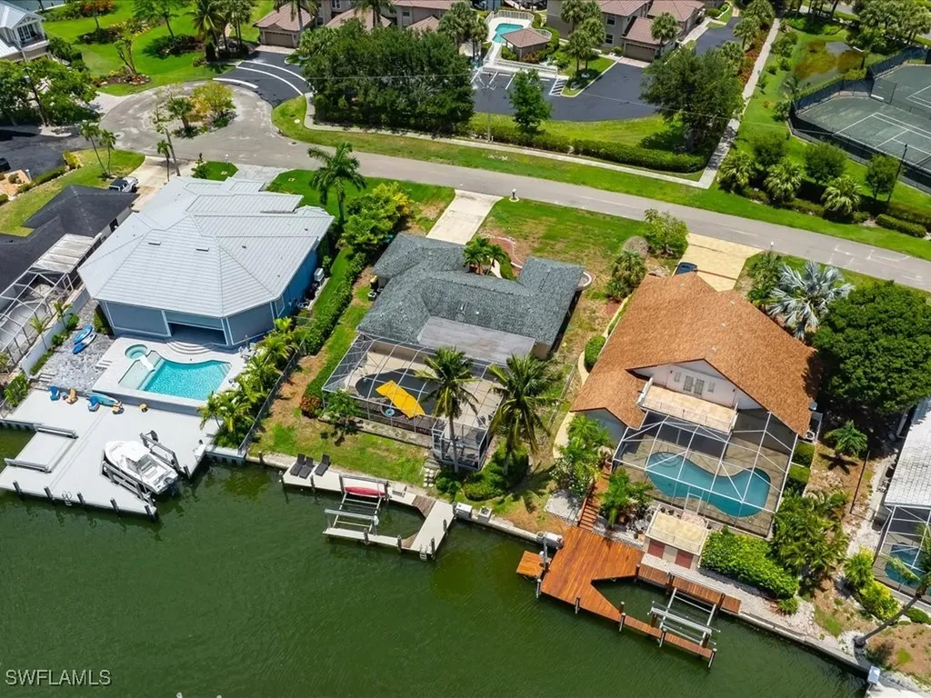 1104 Gayer Way Marco Island FL 34145