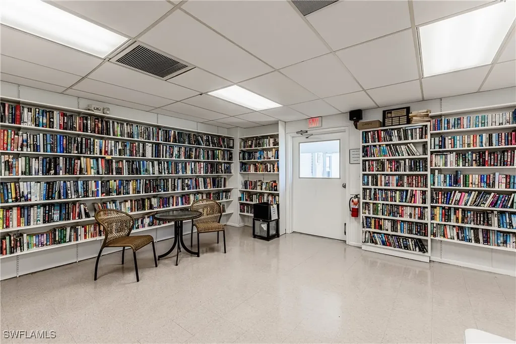 42 Amethyst Avenue Naples FL 34114