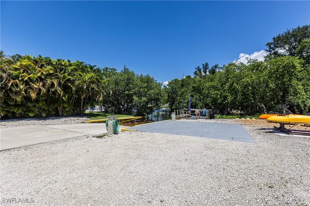 42 Amethyst Avenue Naples FL 34114