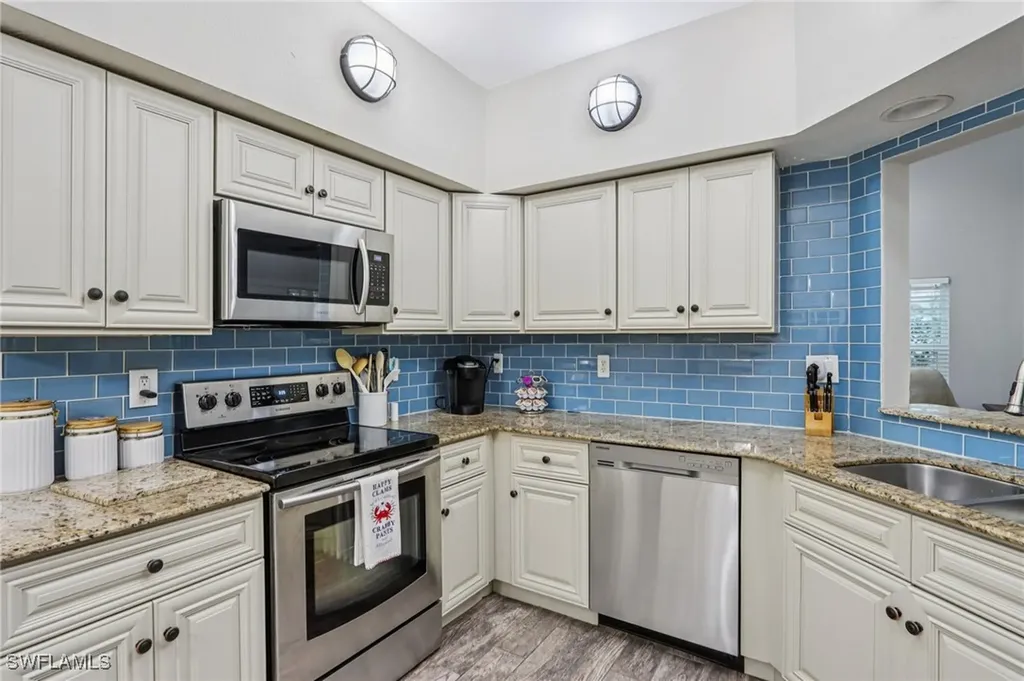 1115 Partridge Circle Naples FL 34104