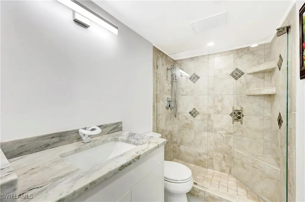 25850 Hickory Boulevard Bonita Springs FL 34134