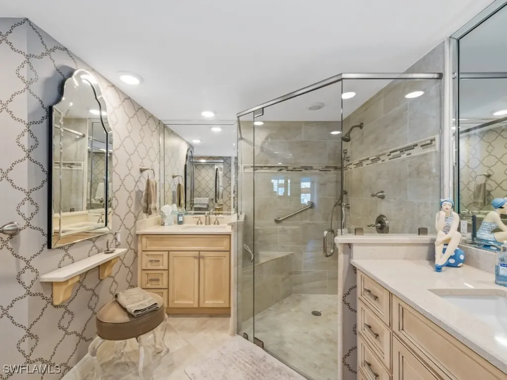 355 Park Shore Drive Naples FL 34103